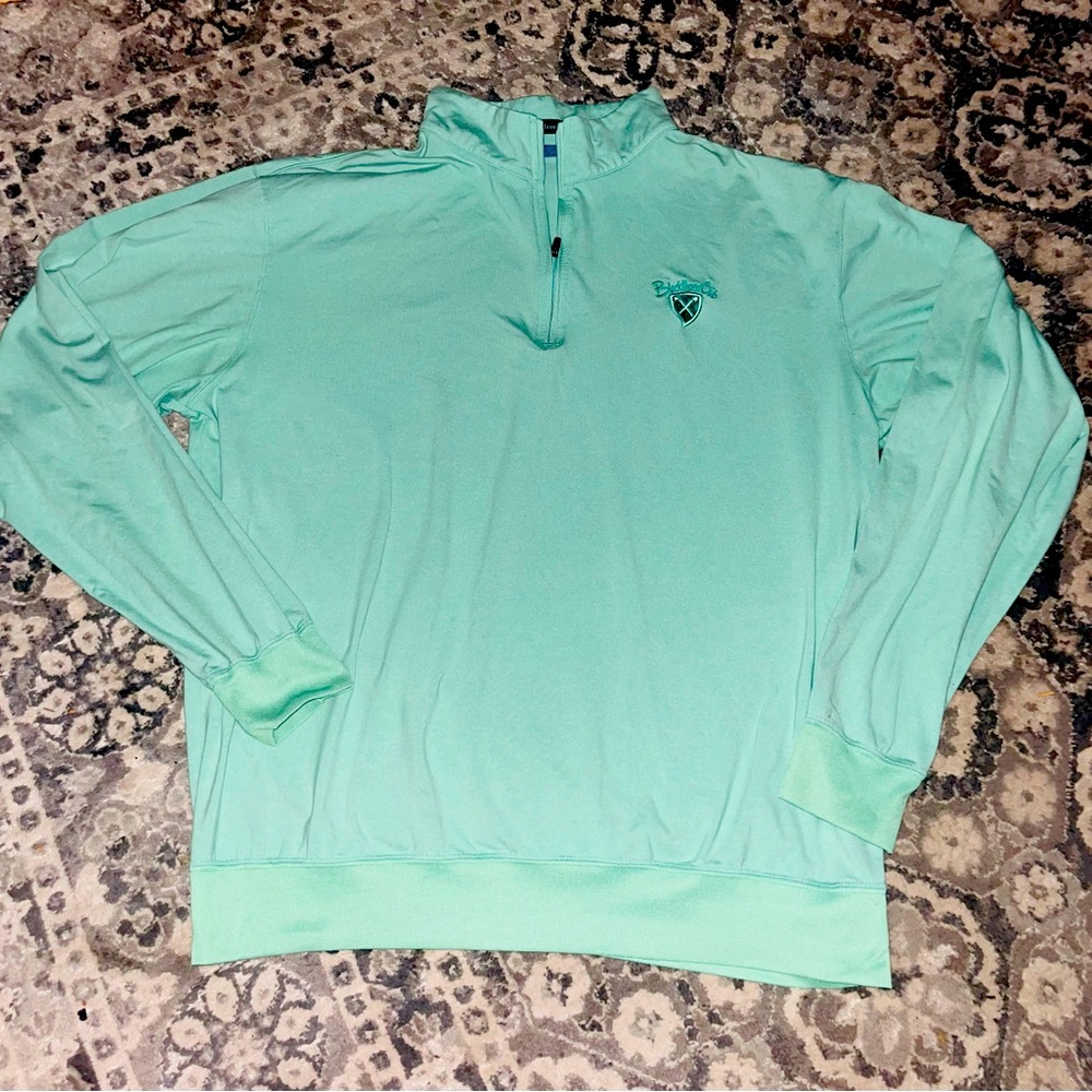 Women’s Turtleson zip up size large